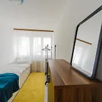 公寓 5 Min