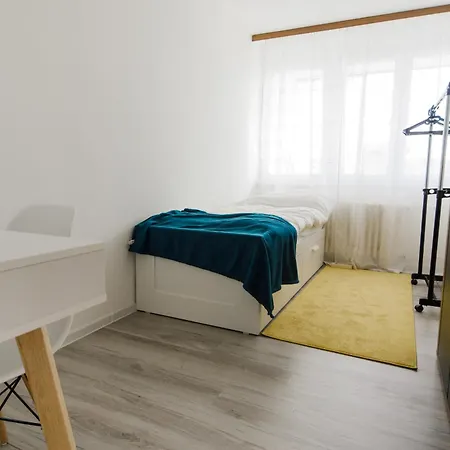 5 Min Apartament